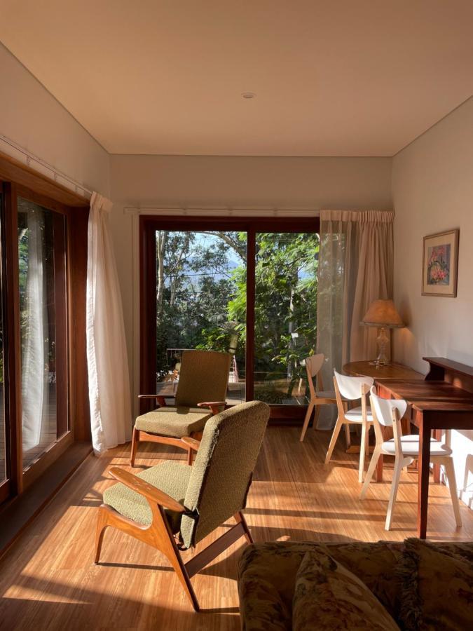 Tranquil Garden Apartment With Living Room Wollongong Esterno foto